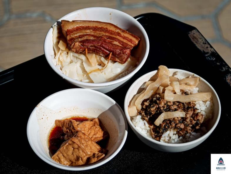 南投美食地圖!草屯、埔里、清境日月潭攻略,必吃意麵肉圓、紅玉紅茶、甕缸雞 南投美食地圖!草屯、埔里、清境日月潭攻略,必吃意麵肉圓、紅玉紅茶、甕缸雞