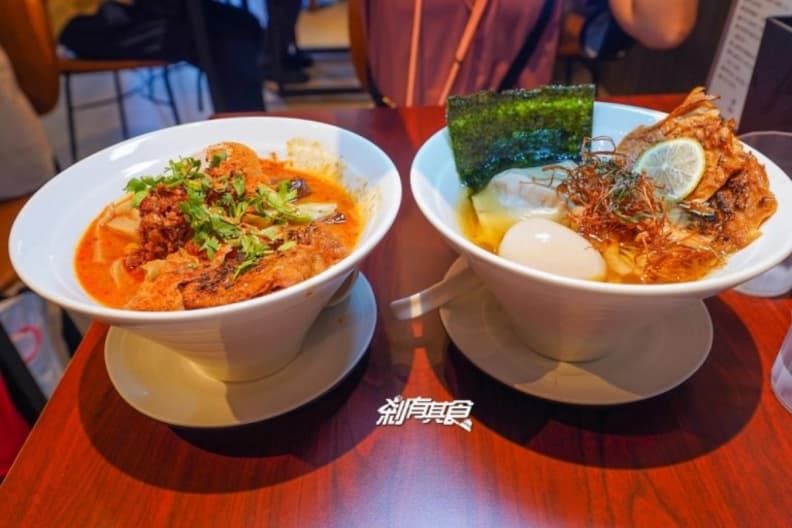 台中火車站美食攻略!滿料碗公麵、排隊草袋飯,站前站後+夜市必吃都在這 台中火車站美食攻略!滿料碗公麵、排隊草袋飯,站前站後+夜市必吃都在這