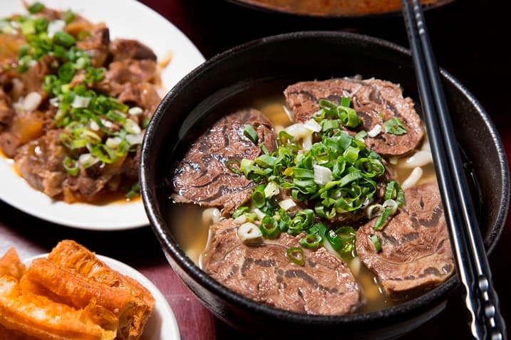5家最狂創意牛肉麵! 一碗賣一萬元憑什麼? 5家最狂創意牛肉麵! 一碗賣一萬元憑什麼?
