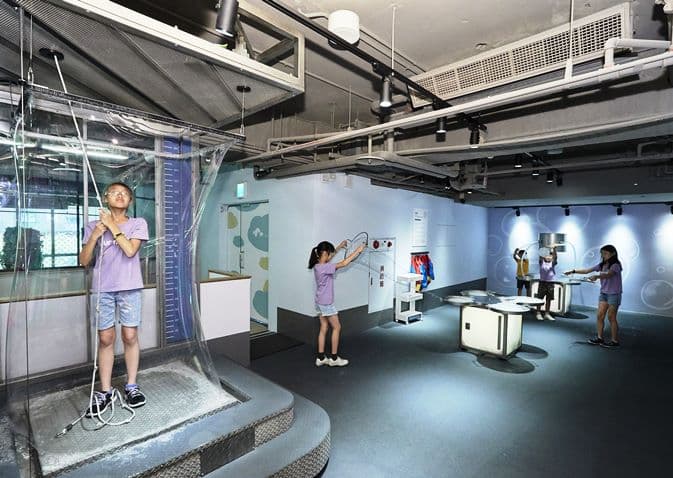 遛小孩新去處!玩火箭、溜滑索,全台唯一美式兒童博物館開幕 泡泡區.jpg