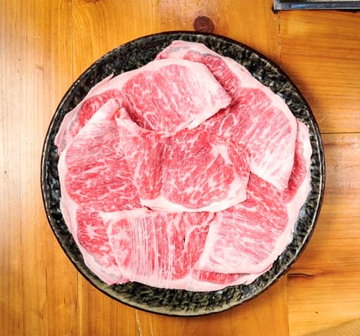 大口吃肉!肉食主義火鍋店牛豬各部位一次吃光 A0566905.jpg