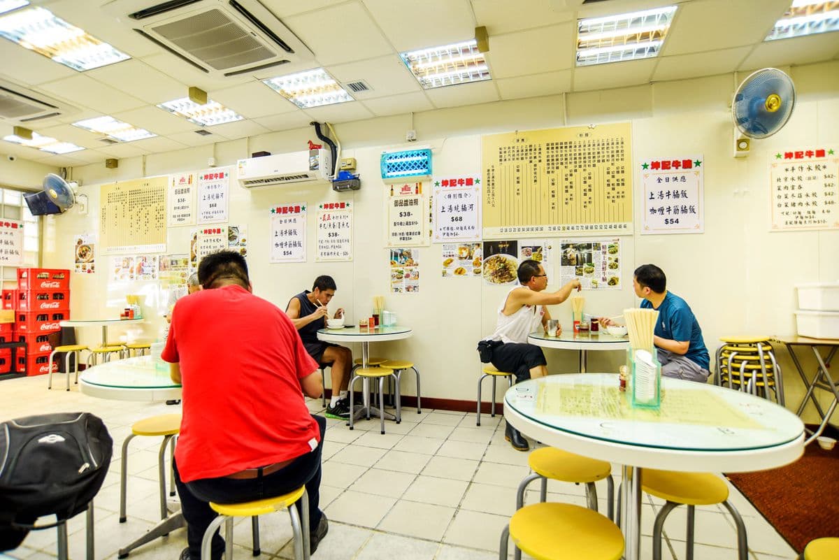 香港人推薦小吃 三顆蛋黃拌飯也太好吃了吧! 香港人推薦小吃 三顆蛋黃拌飯也太好吃了吧!