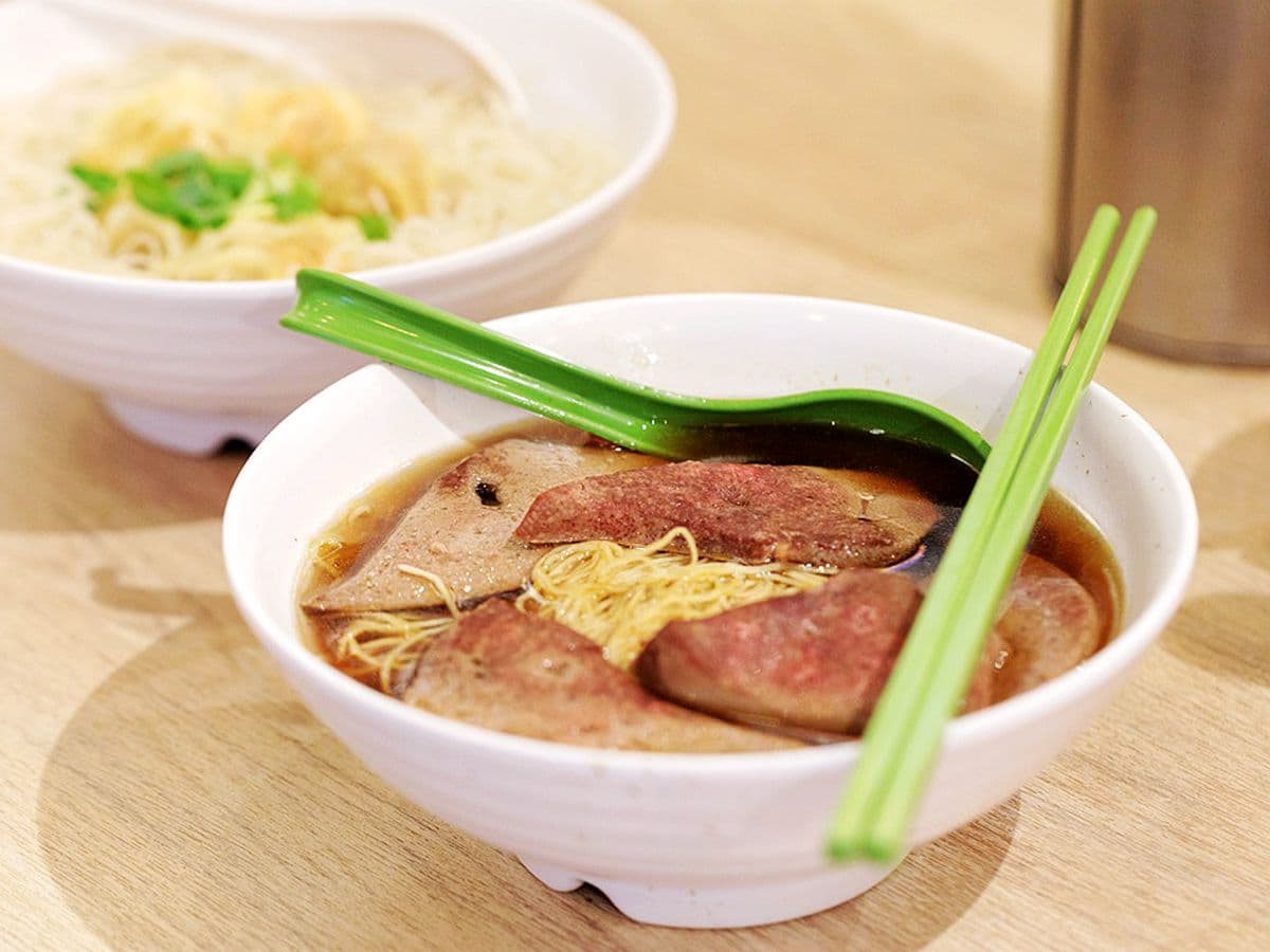 香港人推薦小吃 三顆蛋黃拌飯也太好吃了吧! 香港人推薦小吃 三顆蛋黃拌飯也太好吃了吧!