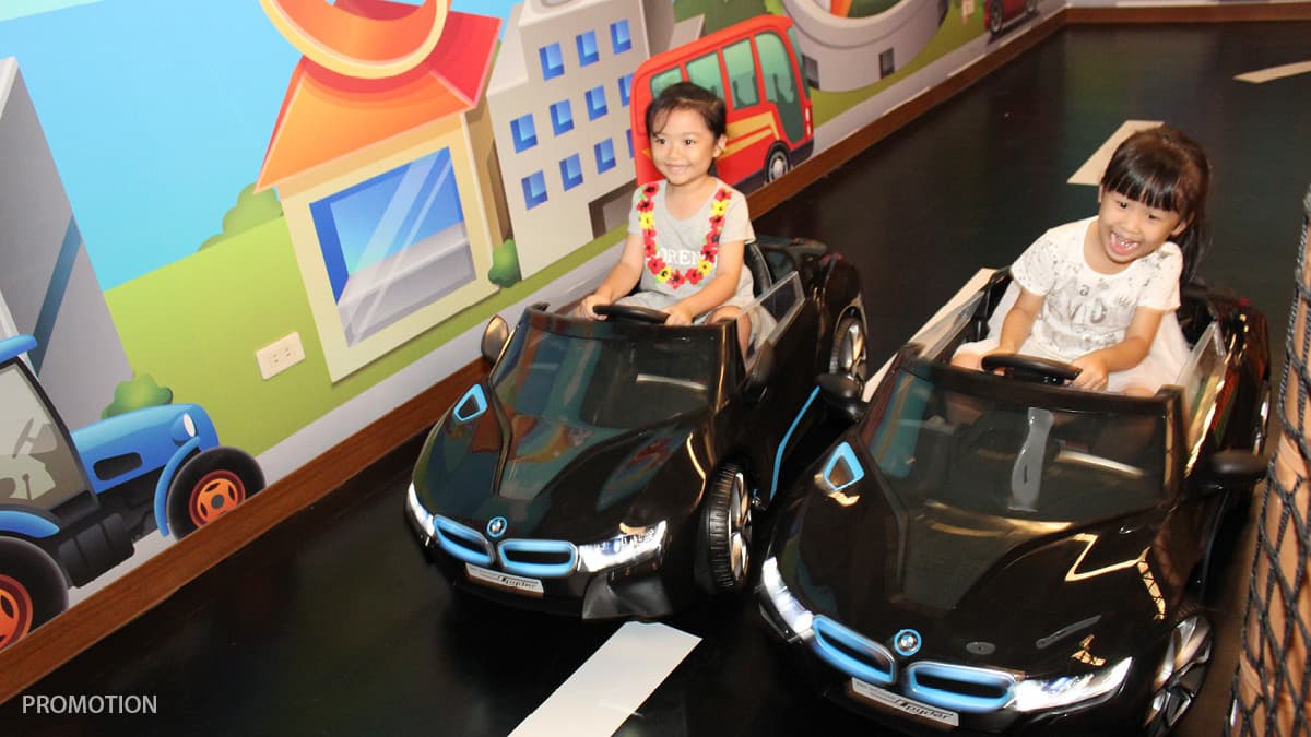 泡湯、賽車、露營、住樹屋!親子主題客房花招百百款