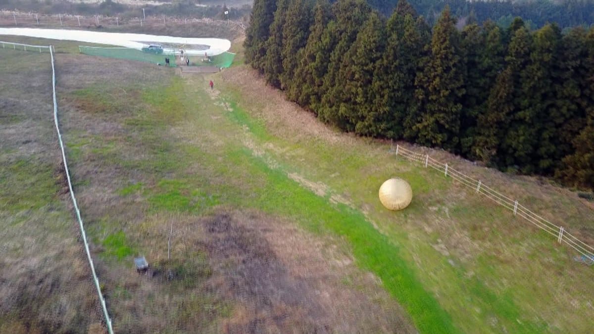 全世界最長空氣滾球 天旋地轉後讓你還想再來一次 全世界最長空氣滾球 天旋地轉後讓你還想再來一次