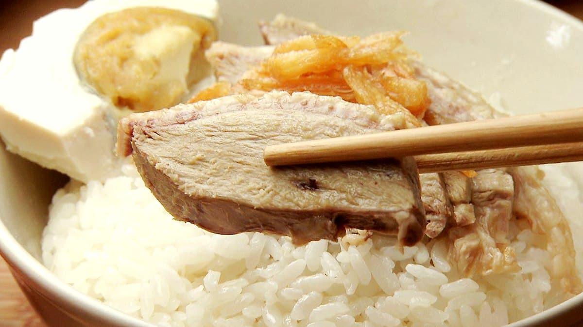 鵝肉油酥蔥拌飯 最簡單的最好吃!