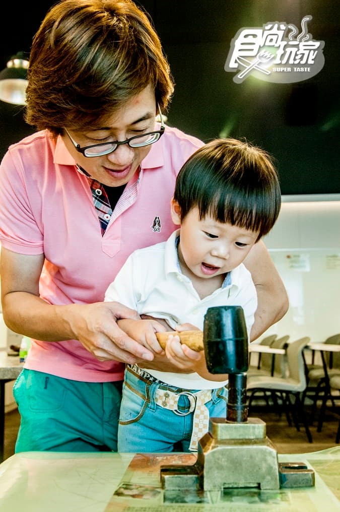 超好玩親子DIY!北中南25家人氣觀光工廠:黃金蛋、3D捲紙公仔、燈泡珍珠奶茶 超好玩親子DIY!北中南25家人氣觀光工廠:黃金蛋、3D捲紙公仔、燈泡珍珠奶茶