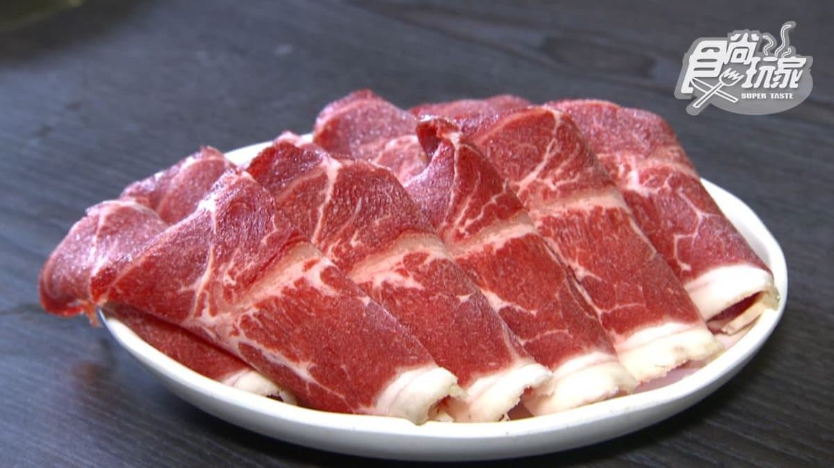 火鍋控必吃!北中南9家高CP值:399吃到飽、牛肉拼盤100盎司、小卷奶香鍋鋪金箔 火鍋控必吃!北中南9家高CP值:399吃到飽、牛肉拼盤100盎司、小卷奶香鍋鋪金箔
