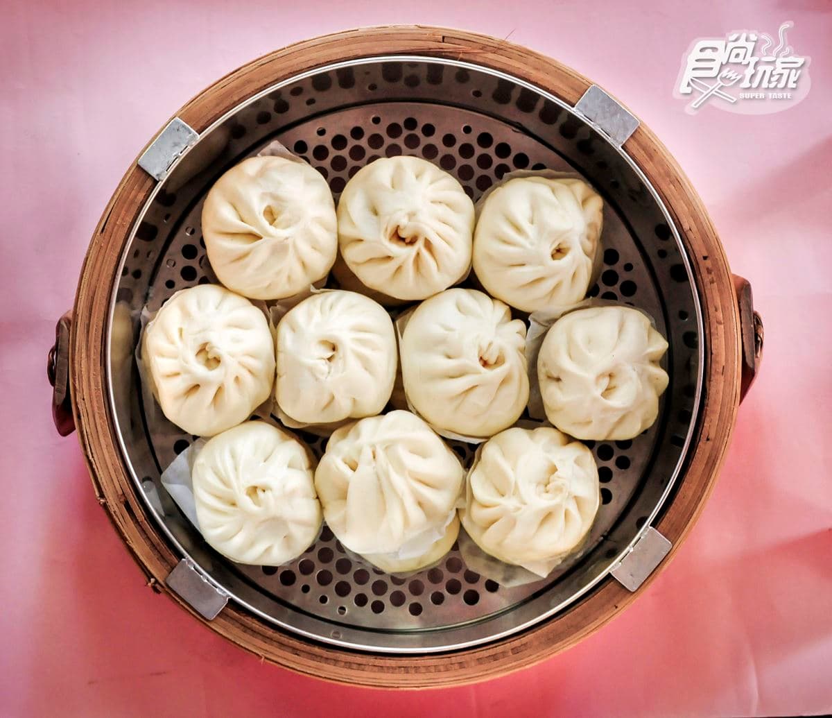 大稻埕賞煙火必嘗口碑小吃12家:百年油飯、獨創杏仁雪花冰、紅糖鯊魚烟 大稻埕賞煙火必嘗口碑小吃12家:百年油飯、獨創杏仁雪花冰、紅糖鯊魚烟
