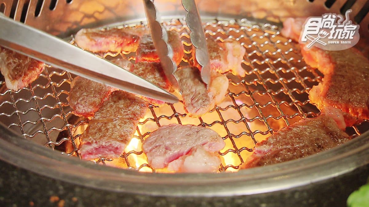 厭世上班族充電首選!夜店風韓式燒烤大口吃肉,還要嗨玩「深水炸彈」 厭世上班族充電首選!夜店風韓式燒烤大口吃肉,還要嗨玩「深水炸彈」