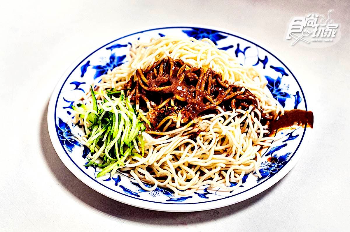 文青一條街好好逛!嘻哈咖啡館、全台最強炒飯、獨家日雜貨、老實人雞蛋糕 文青一條街好好逛!嘻哈咖啡館、全台最強炒飯、獨家日雜貨、老實人雞蛋糕