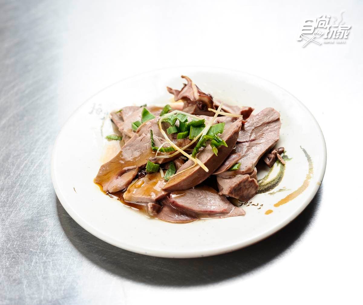 4家老台北人最愛早餐:炭火米粉湯、鐵板魩仔魚炒飯、生米熬鹹粥、台北最老切仔麵 4家老台北人最愛早餐:炭火米粉湯、鐵板魩仔魚炒飯、生米熬鹹粥、台北最老切仔麵