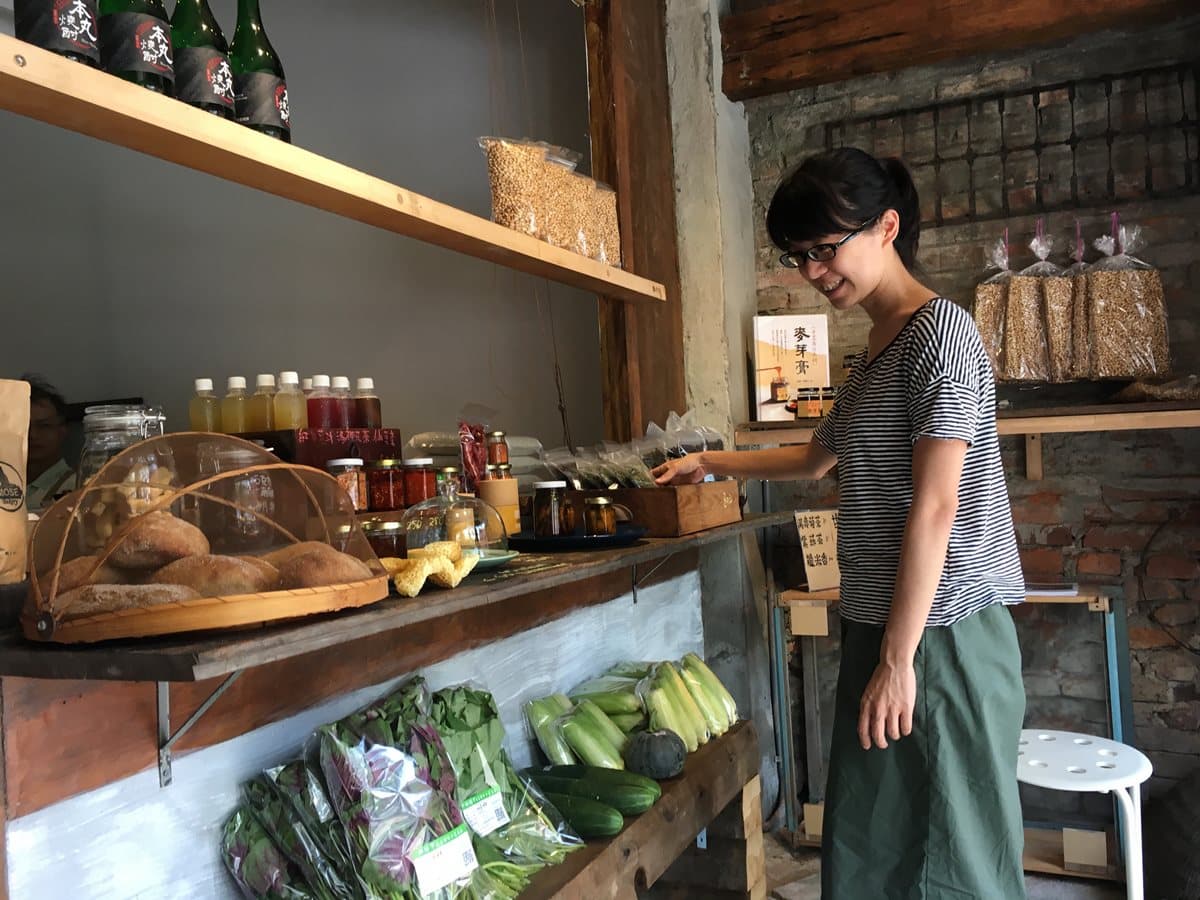 遛男友行程我備好了!宜蘭文青逛老屋集市、百年古巷、嘗蛤蠣羊肉湯 遛男友行程我備好了!宜蘭文青逛老屋集市、百年古巷、嘗蛤蠣羊肉湯
