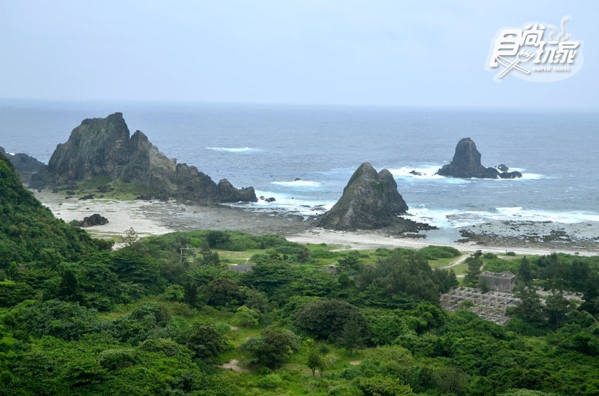 綠島消暑8提案:浮潛找「尼莫」、爬小長城看睡美人、吃海草冰+海草麻糬 綠島消暑8提案:浮潛找「尼莫」、爬小長城看睡美人、吃海草冰+海草麻糬