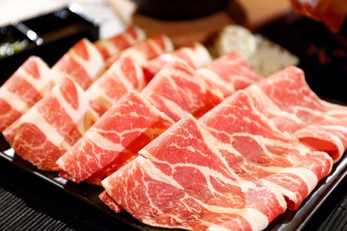 高CP值小火鍋!A5和牛、綿羊豬、野生大龍蝦,高檔好料一次享受 高CP值小火鍋!A5和牛、綿羊豬、野生大龍蝦,高檔好料一次享受