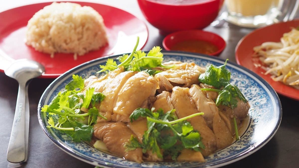 你也誤會了嗎?海南雞飯不是新加坡人發明的 台灣推薦這2家