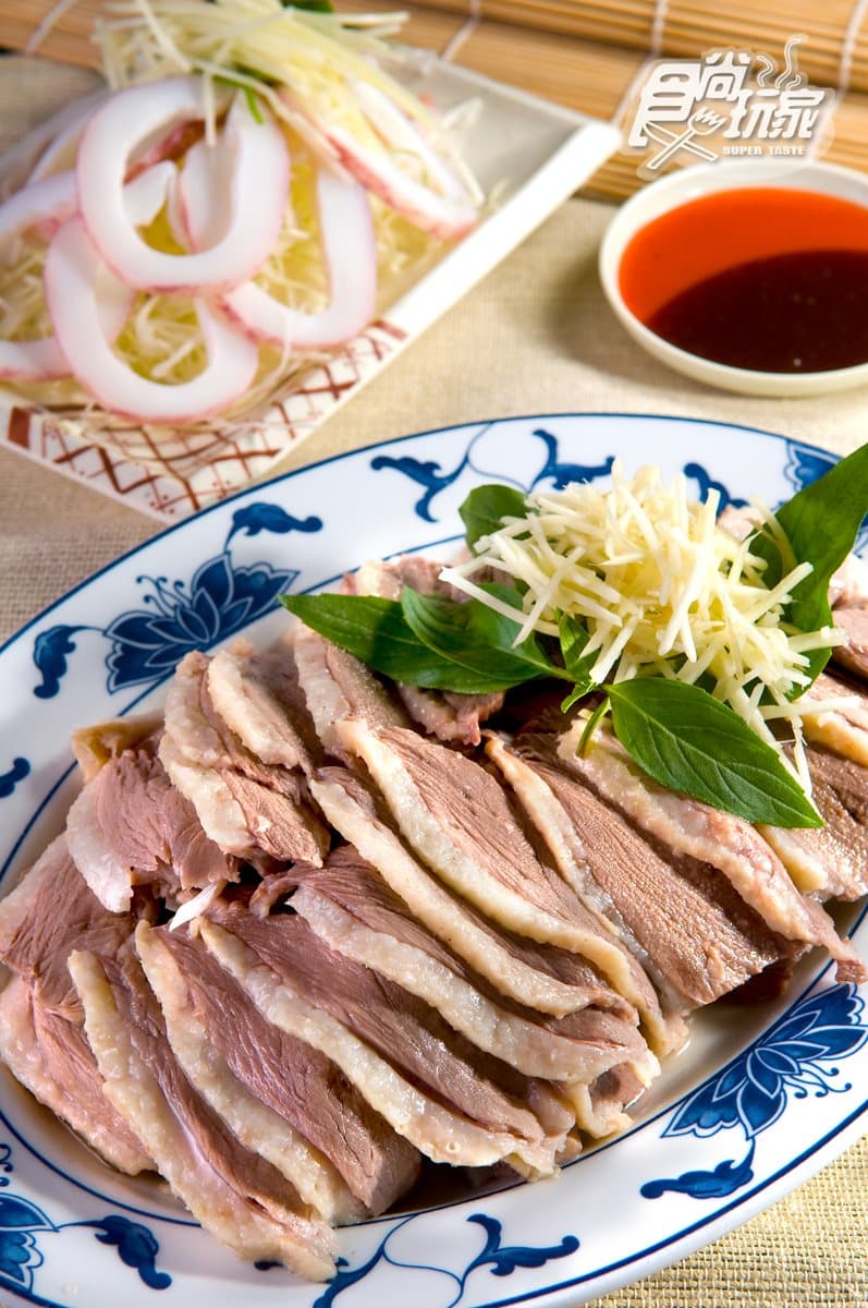 台中這市場隱藏9家「職人小吃」:烘蛋版蚵仔煎、鵝肉界的菲力牛排、金牌滷鴨飯 台中這市場隱藏9家「職人小吃」:烘蛋版蚵仔煎、鵝肉界的菲力牛排、金牌滷鴨飯