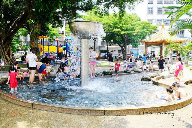 暑假就靠這個懶人包!全台12個「免費親水公園」開放中!巨龍滑水道、SPA大水瀑、水濂繩索 暑假就靠這個懶人包!全台12個「免費親水公園」開放中!巨龍滑水道、SPA大水瀑、水濂繩索