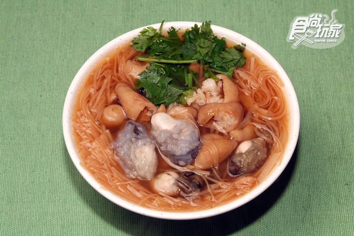 麵線羹配料大不同!北部人愛蚵仔、南台灣加魚漿,北中南超人氣這12家 麵線羹配料大不同!北部人愛蚵仔、南台灣加魚漿,北中南超人氣這12家