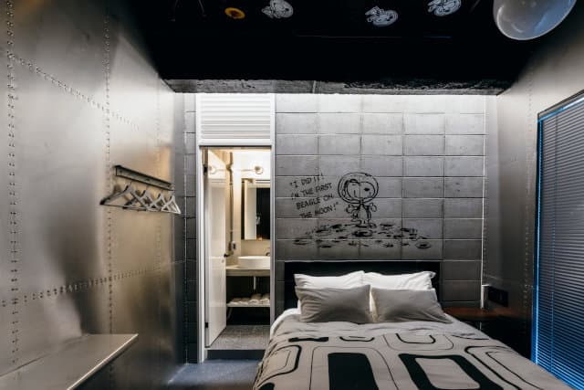 呼叫史努比粉!全球首家史努比主題飯店「PEANUTS HOTEL」,必住夢幻粉紅房! 呼叫史努比粉!全球首家史努比主題飯店「PEANUTS HOTEL」,必住夢幻粉紅房!