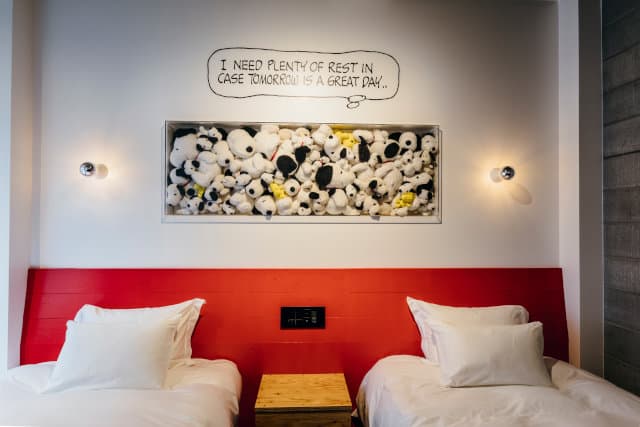 呼叫史努比粉!全球首家史努比主題飯店「PEANUTS HOTEL」,必住夢幻粉紅房! 呼叫史努比粉!全球首家史努比主題飯店「PEANUTS HOTEL」,必住夢幻粉紅房!
