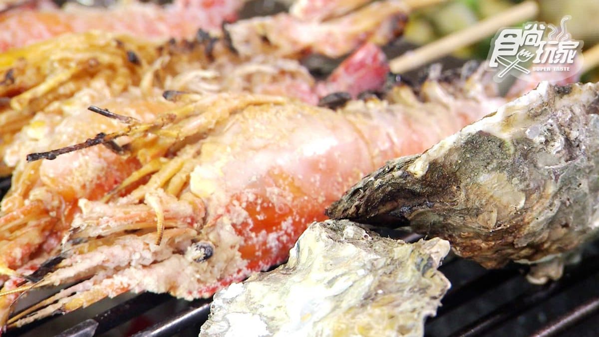 網友公認NO.1的炒麵竟然藏在「釣蝦場」?!還有人專程從台北來這釣蝦 網友公認NO.1的炒麵竟然藏在「釣蝦場」?!還有人專程從台北來這釣蝦