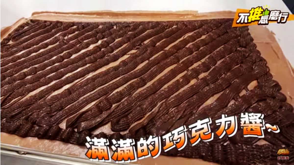 《不推怎麼行》巧克力、抹茶控請冷靜!會發光的「巧克力乳酪」還有「爆漿抹茶牛奶」都在這 《不推怎麼行》巧克力、抹茶控請冷靜!會發光的「巧克力乳酪」還有「爆漿抹茶牛奶」都在這