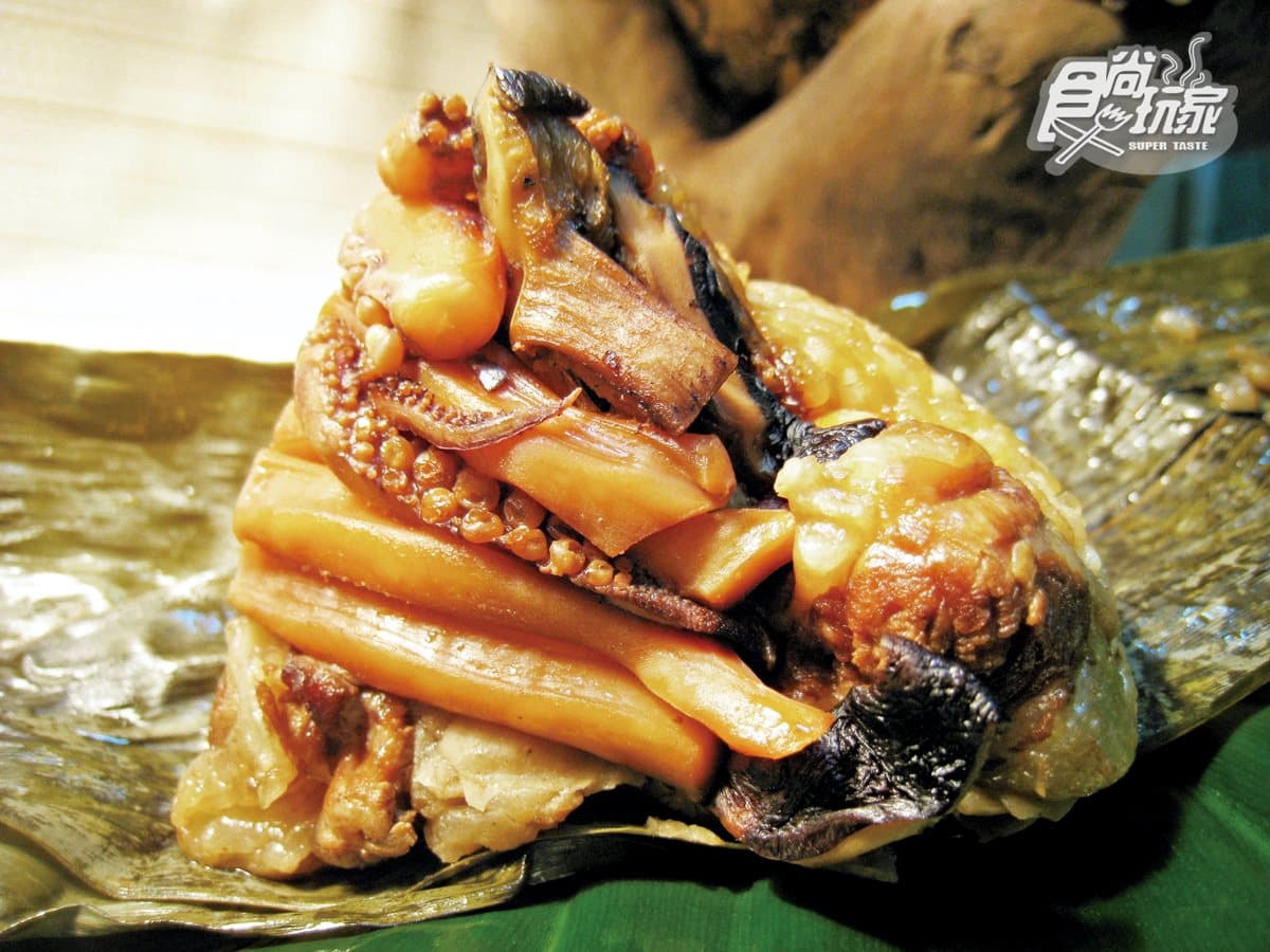 海灘就是遊樂場!親子祕境就在「竹南海濱」:兒童淺灘衝浪+70年布丁綿綿冰 海灘就是遊樂場!親子祕境就在「竹南海濱」:兒童淺灘衝浪+70年布丁綿綿冰