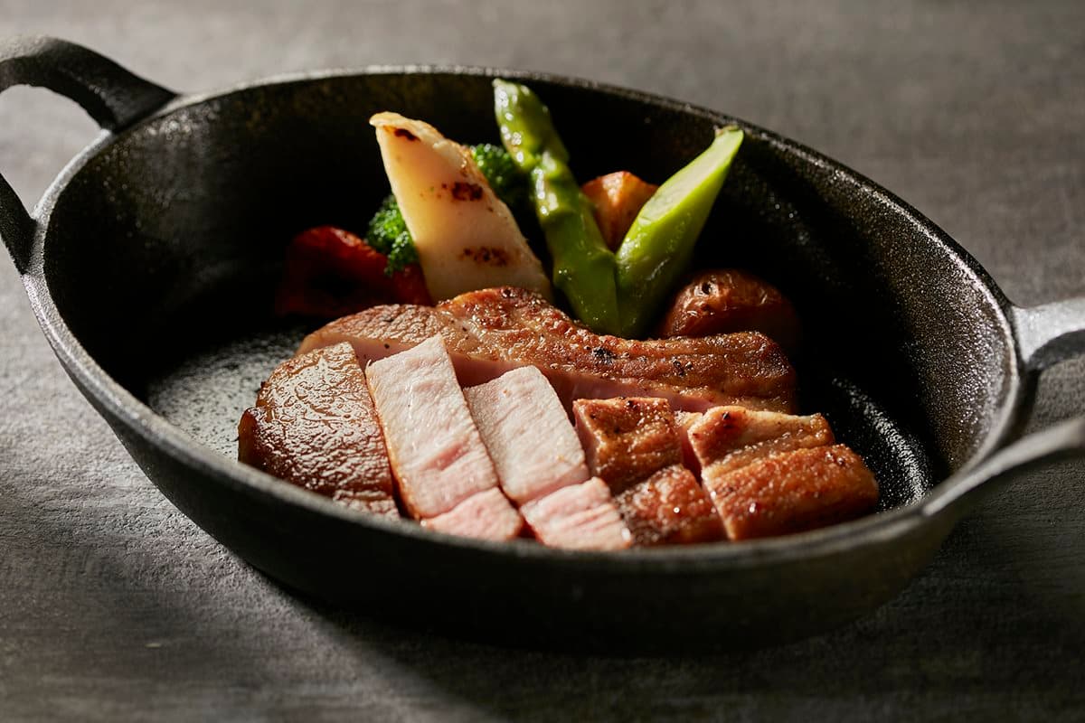 重量級「和牛丁骨」上桌 米其林餐廳挑逗牛排老饕「肉慾」 重量級「和牛丁骨」上桌 米其林餐廳挑逗牛排老饕「肉慾」