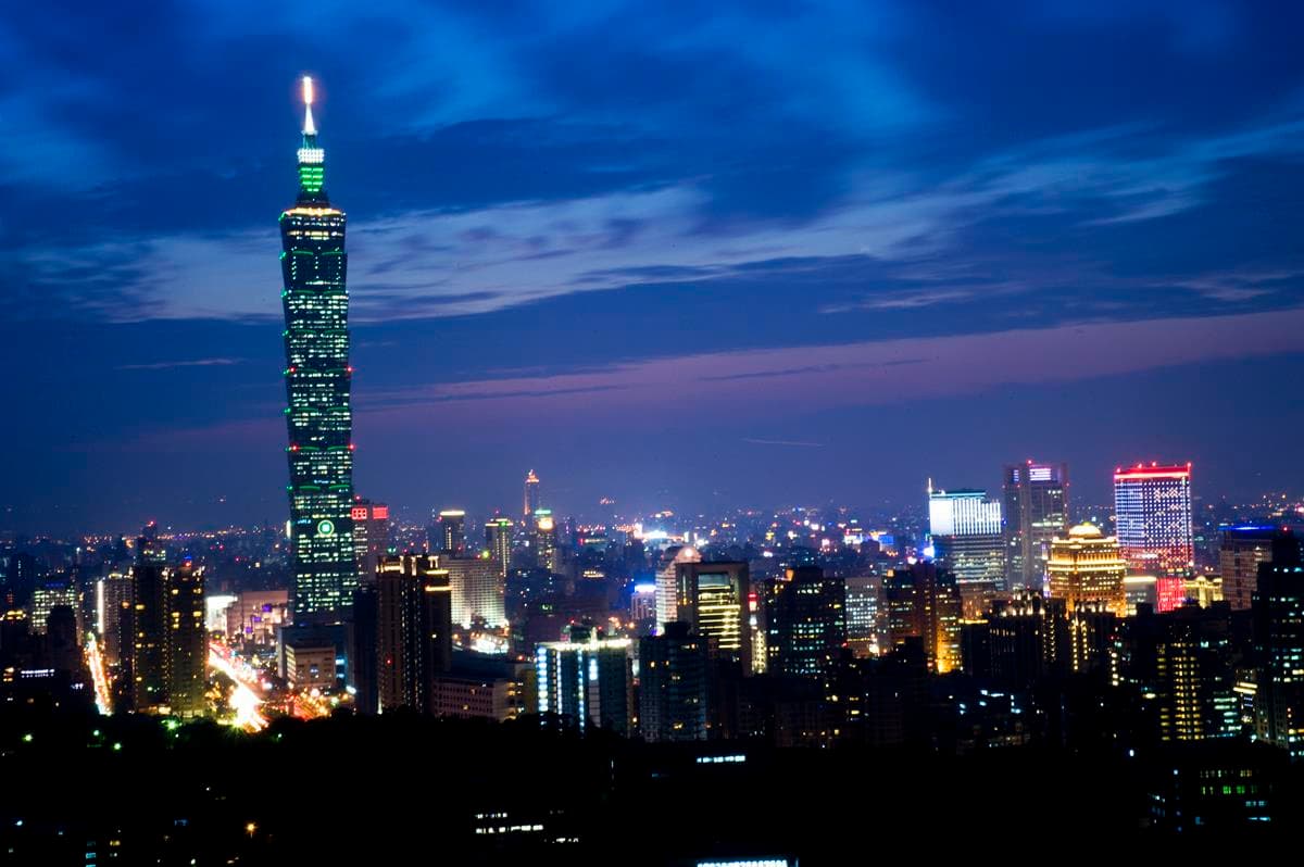 百貨業防疫止血!台北101縮短營業時間,清明連假後實施 百貨業防疫止血!台北101縮短營業時間,清明連假後實施