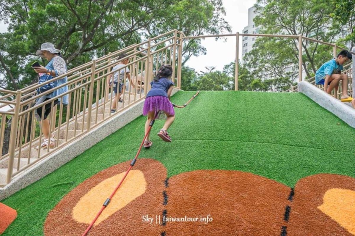 新北市鄉親注意!8月新開幕超萌「小熊主題公園」 攀岩、沙坑、轉盤花樣多 新北市鄉親注意!8月新開幕超萌「小熊主題公園」 攀岩、沙坑、轉盤花樣多