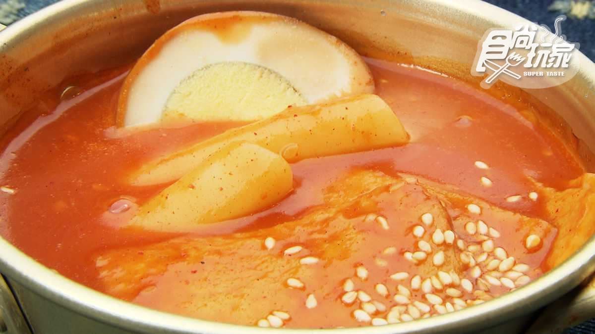 播出之後會更難買!小巷裡賣「韓式辣炒年糕」「麻藥飯捲」15分鐘完售
