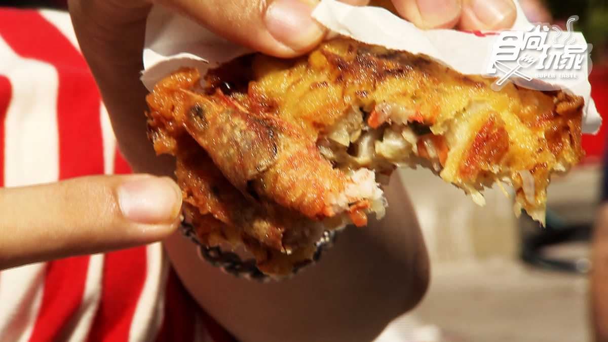 澎湖排隊美食第一名!爆餡炸粿裏頭有「狗蝦」