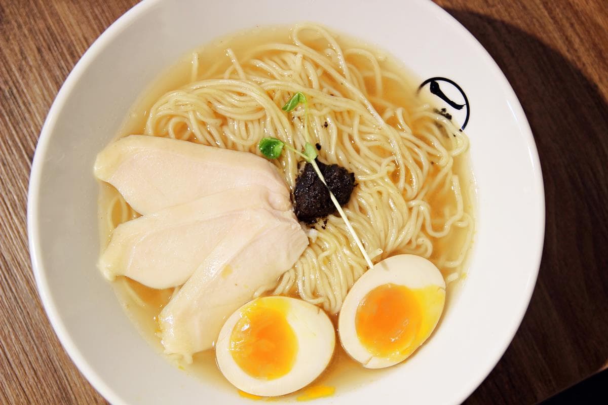 【新開店】拉麵王一燈最新品牌!進駐百貨「夢想實現一燈」首4日前10名免費吃 【新開店】拉麵王一燈最新品牌!進駐百貨「夢想實現一燈」首4日前10名免費吃