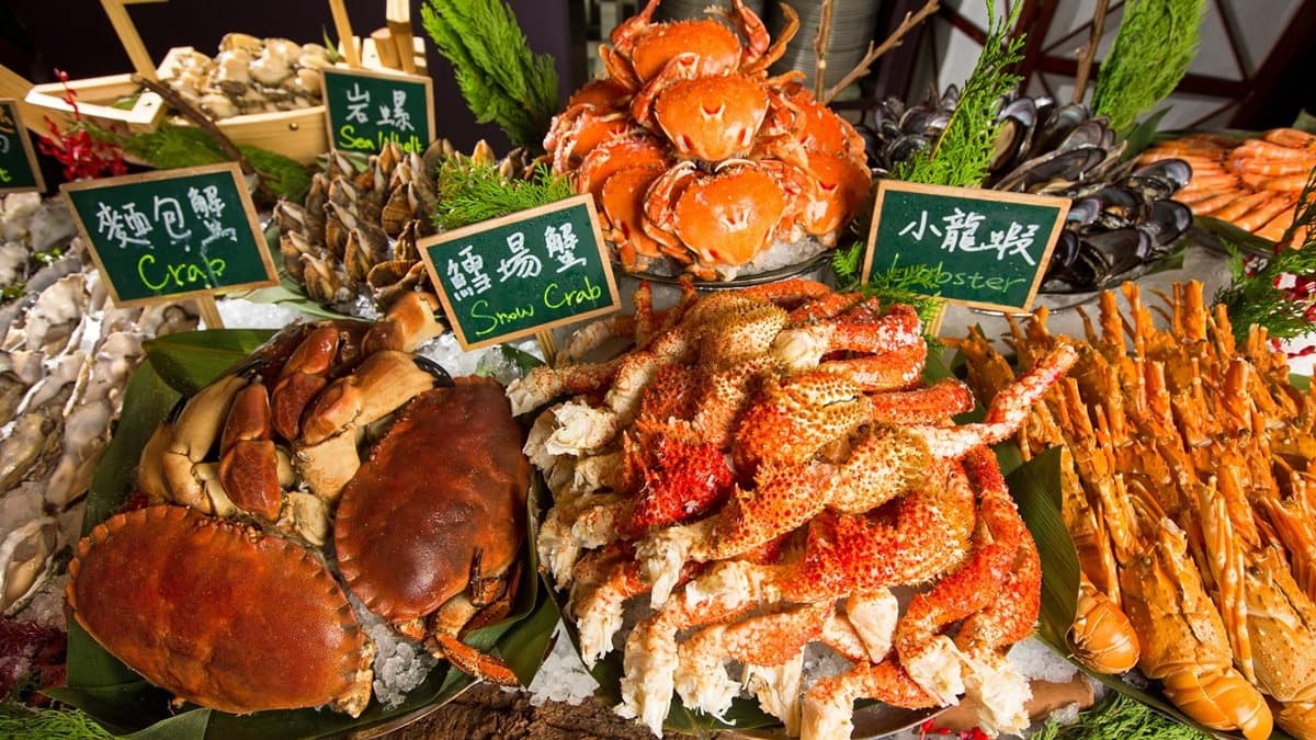 品秋蟹最低880元吃到飽!5大飯店推「秋蟹優惠」,這家加碼吃「生蠔、龍蝦、鮑魚」