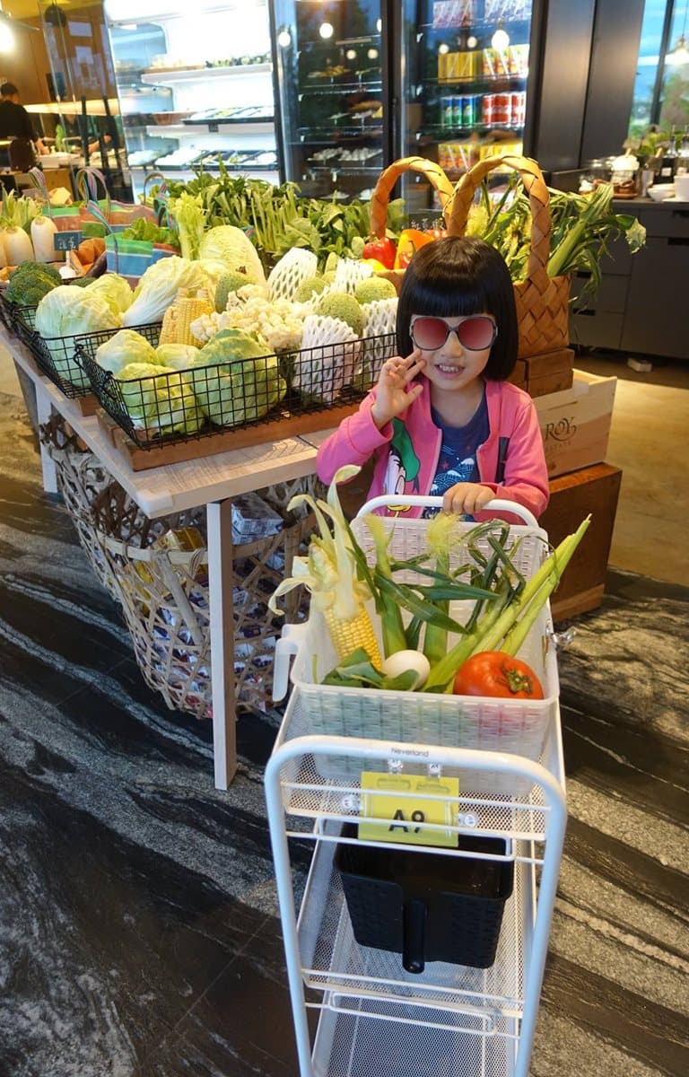 【新開店】天使紅蝦1隻35元!宜蘭最猛「超市鍋物店」吃到飽 30種蔬菜任選 【新開店】天使紅蝦1隻35元!宜蘭最猛「超市鍋物店」吃到飽 30種蔬菜任選