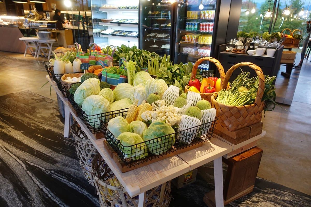 【新開店】天使紅蝦1隻35元!宜蘭最猛「超市鍋物店」吃到飽 30種蔬菜任選 【新開店】天使紅蝦1隻35元!宜蘭最猛「超市鍋物店」吃到飽 30種蔬菜任選
