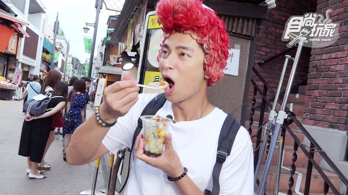 鎌倉商店街必吃海鮮壽司杯 還有獨家限定款手帕只有這家買得到!