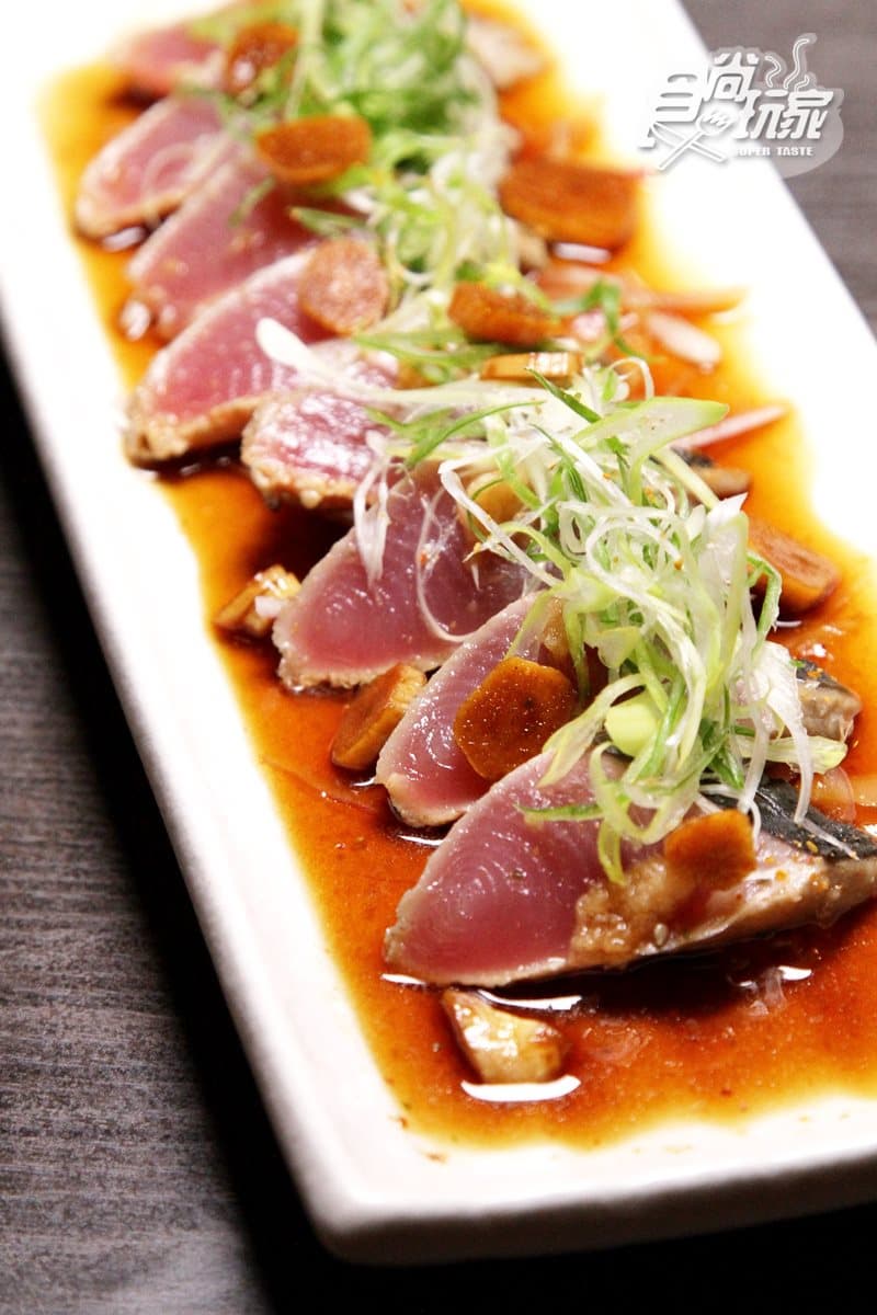 稻草燻魚、番茄水晶凍 「消失的名店」經典菜藏深夜食堂 稻草燻魚、番茄水晶凍 「消失的名店」經典菜藏深夜食堂