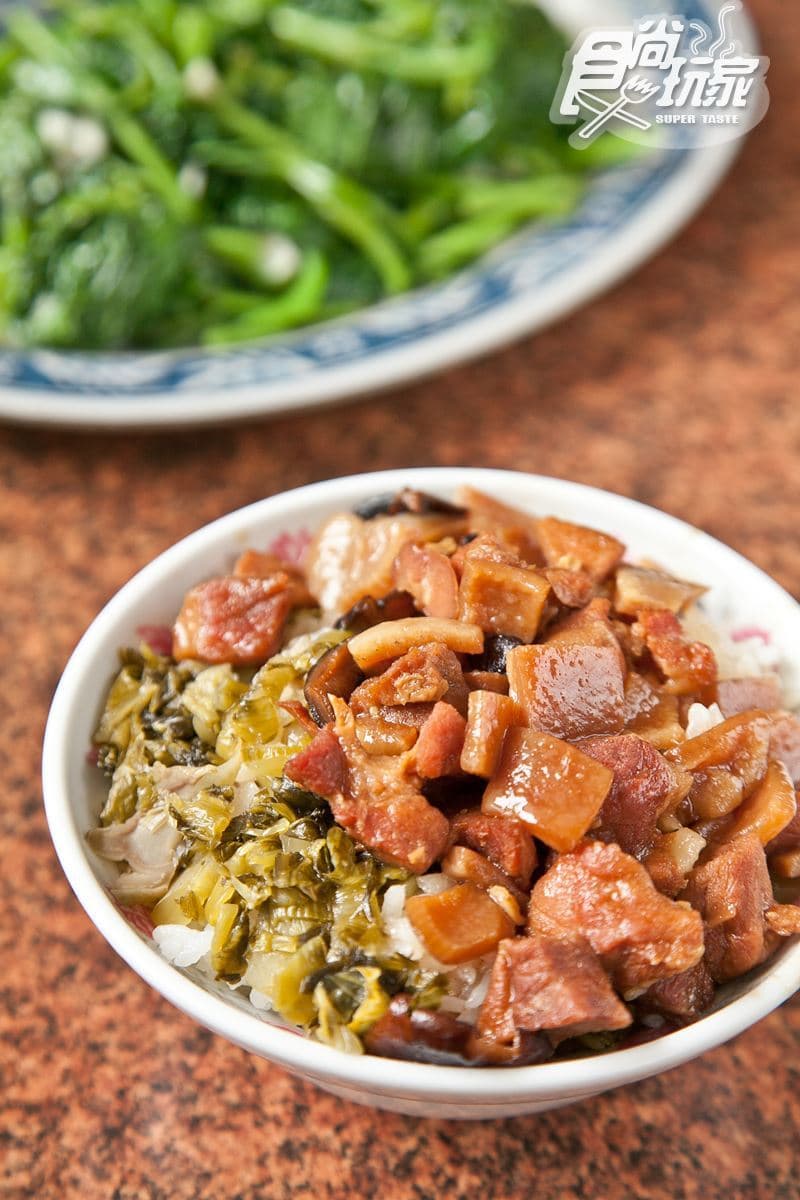 芶芶麵、豬皮飯、「濕」豆干吃過沒?南庄老街8家招牌小吃 芶芶麵、豬皮飯、「濕」豆干吃過沒?南庄老街8家招牌小吃