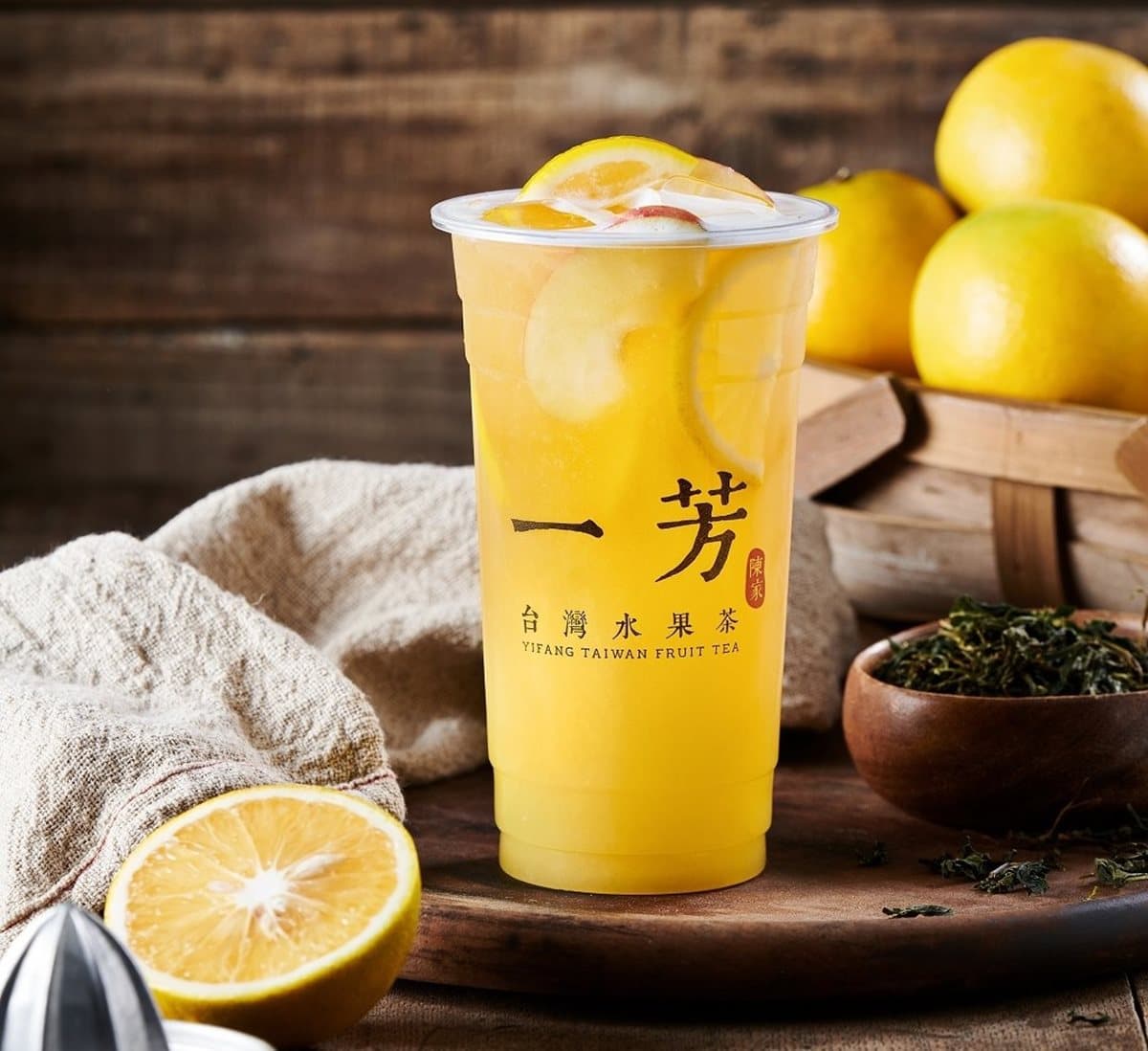 首5日優惠價49元!季節限定「柳丁水果茶」+送「哆啦A夢紅包袋」 首5日優惠價49元!季節限定「柳丁水果茶」+送「哆啦A夢紅包袋」