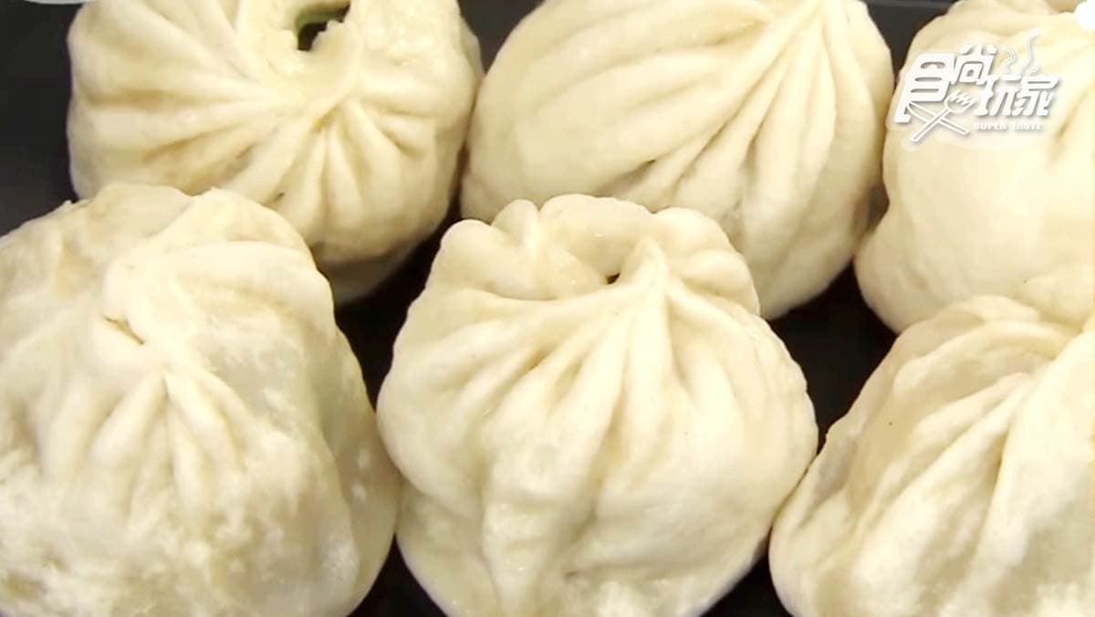 新竹人最愛早餐!肉包等級小籠包,一咬開湯汁如流水