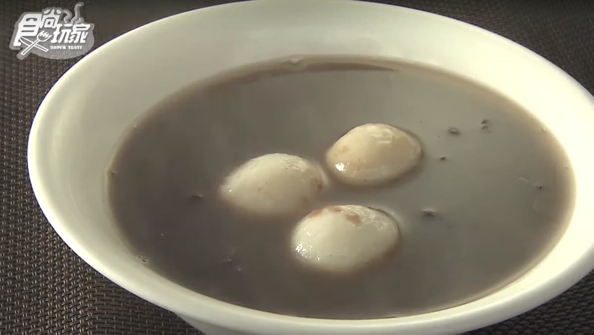 元宵節必吃湯圓16家!冷熱鹹甜任你挑,三角形、培根包花生口味吃過嗎? 元宵節必吃湯圓16家!冷熱鹹甜任你挑,三角形、培根包花生口味吃過嗎?