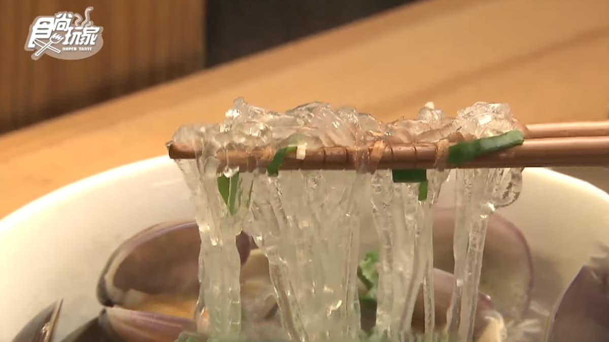 樹林興仁夜市超佛心攤!新鮮生蠔8、9顆120元,蛤蜊燒免費加冬粉 樹林興仁夜市超佛心攤!新鮮生蠔8、9顆120元,蛤蜊燒免費加冬粉