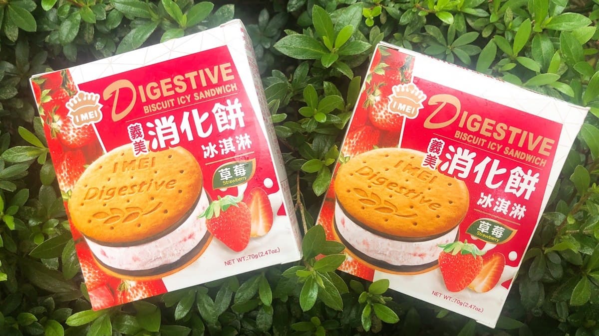 義美新品超狂!推「草莓消化餅冰」,網友揚言:用新台幣讓它下架