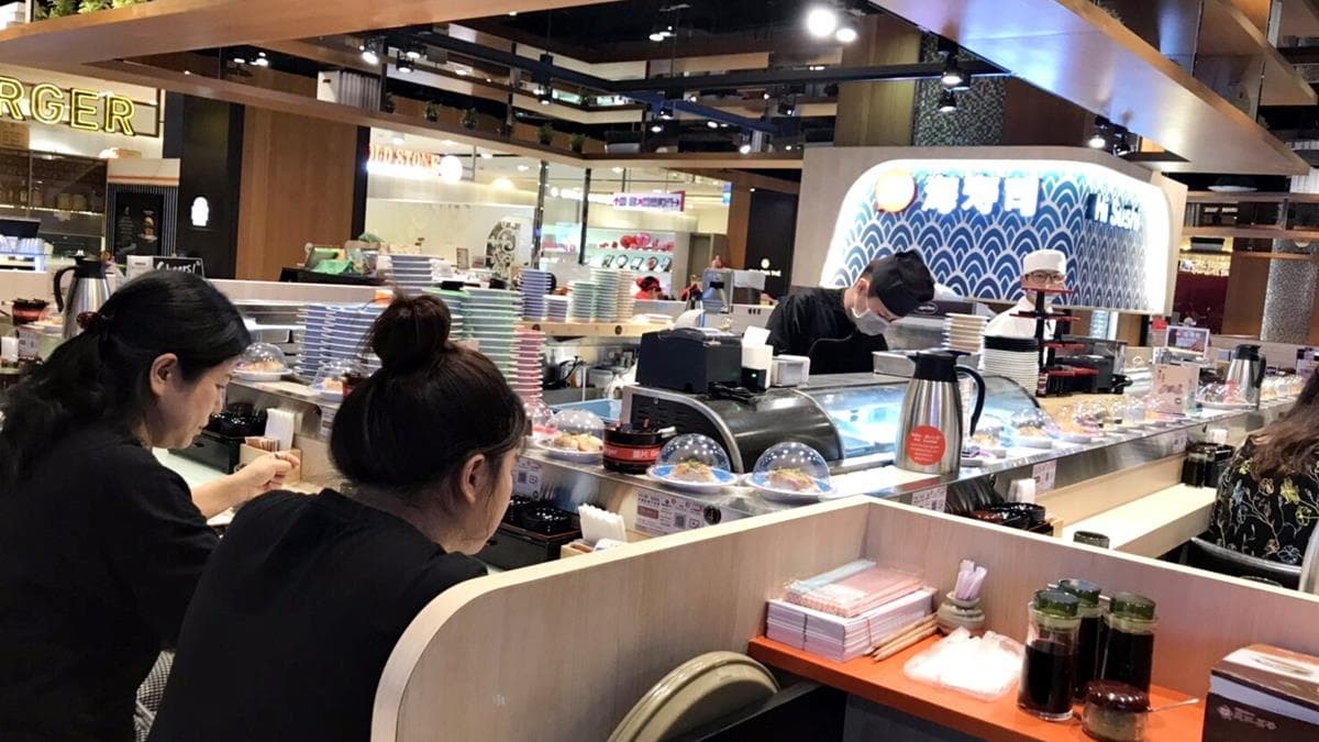 一盤1塊錢!迴轉壽司慶開幕「7款壽司」牡丹蝦、炙干貝壽司,每盤只要1元 一盤1塊錢!迴轉壽司慶開幕「7款壽司」牡丹蝦、炙干貝壽司,每盤只要1元