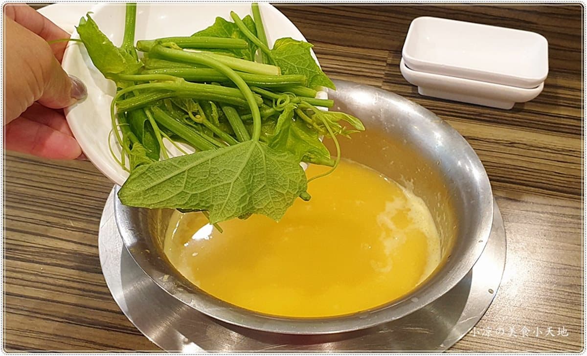 真的要等火車進站丫!台中「迴轉火車鍋物」 368元吃到飽 真的要等火車進站丫!台中「迴轉火車鍋物」 368元吃到飽