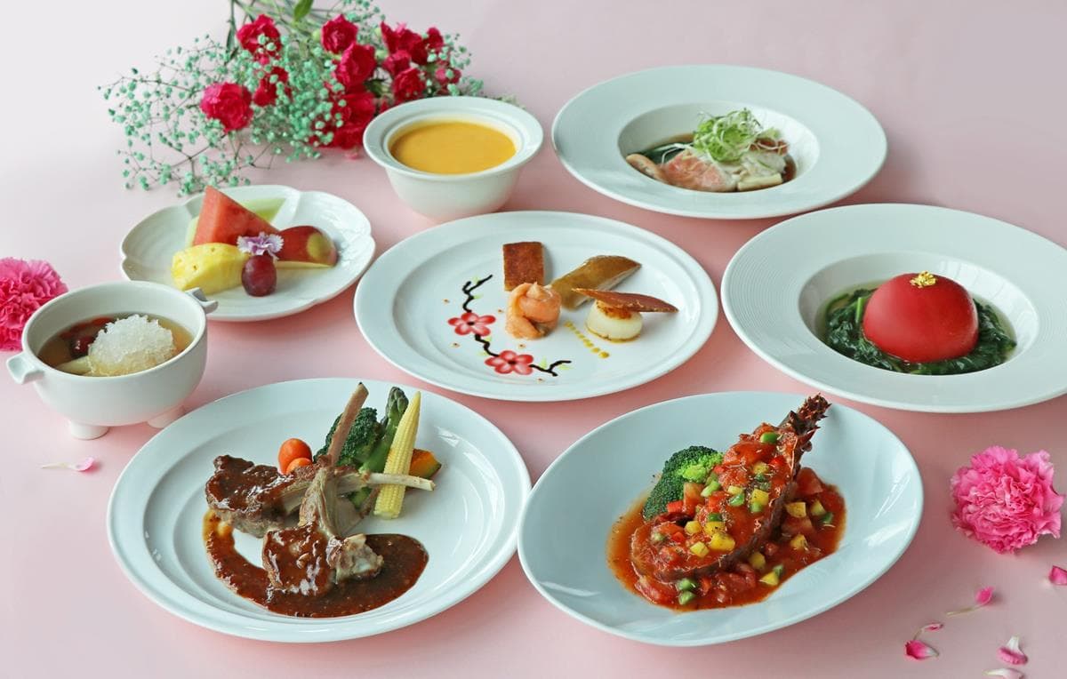 揪母親吃大餐!16間飯店「Buffet、套餐」優惠,送SPA按摩、媽媽免費 揪母親吃大餐!16間飯店「Buffet、套餐」優惠,送SPA按摩、媽媽免費
