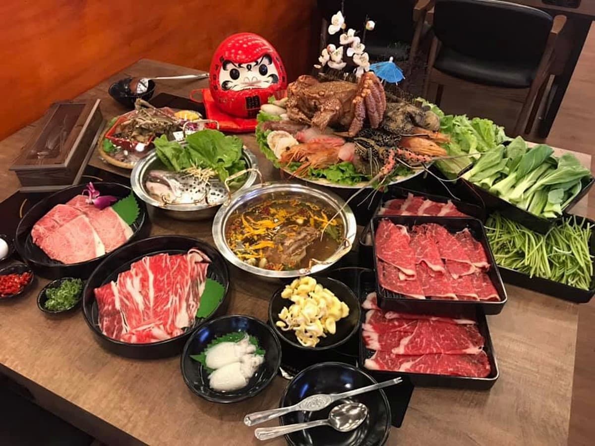 【新開店】超市火鍋+1!「漁后水產」90元自助吧吃到飽+現撈活體龍蝦 【新開店】超市火鍋+1!「漁后水產」90元自助吧吃到飽+現撈活體龍蝦