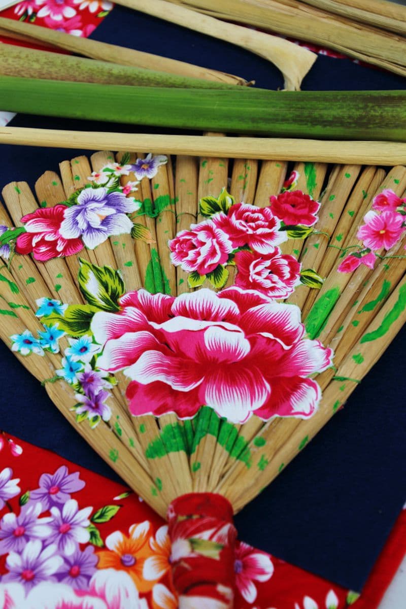 來採「美人腿」!下田玩泥巴、動手做筊白筍泡菜,還有大餐吃 來採「美人腿」!下田玩泥巴、動手做筊白筍泡菜,還有大餐吃
